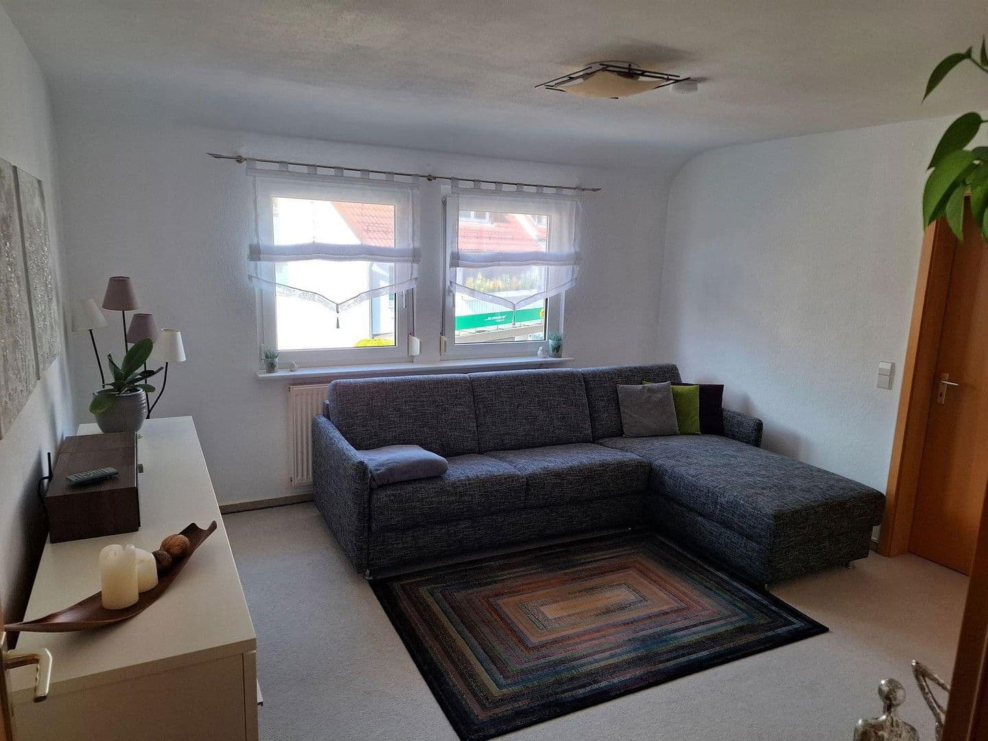 Pronájem bytu 3+1 62 m², Stuttgart, Bádensko-Württembersko Pronájem bytu 3+1 62 m², Stuttgart, Bádensko-Württembersko