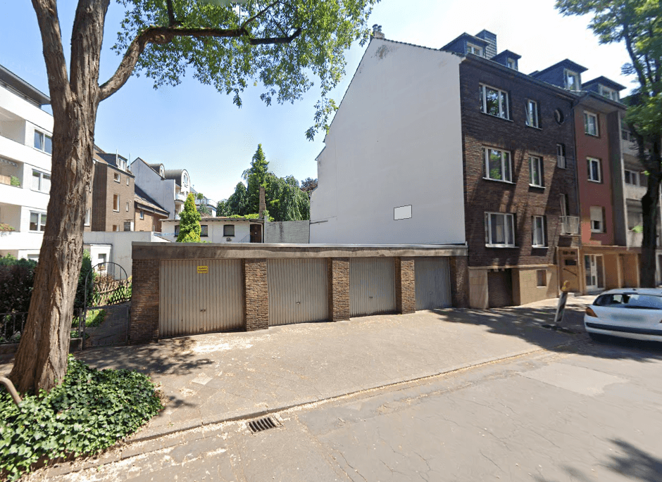 Prodej garáže, Weststraße 25, Düsseldorf, Severní Porýní-Vestfálsko Prodej garáže, Weststraße 25, Düsseldorf, Severní Porýní-Vestfálsko