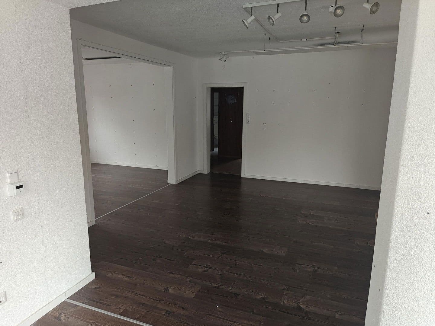 Pronájem kanceláře 240 m², Anbacherstr. 26, Gunzenhausen, Bavorsko Pronájem kanceláře 240 m², Anbacherstr. 26, Gunzenhausen, Bavorsko