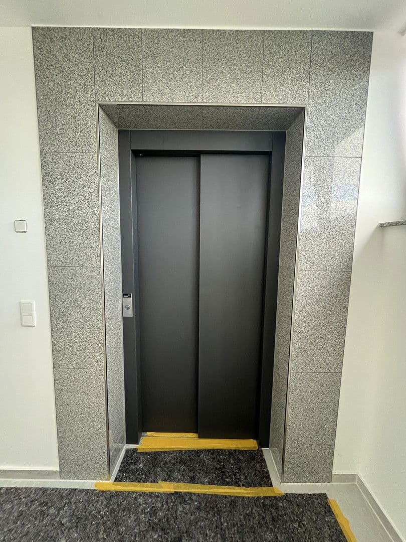 Pronájem bytu 4+1 163 m², Melle, Dolní Sasko Pronájem bytu 4+1 163 m², Melle, Dolní Sasko