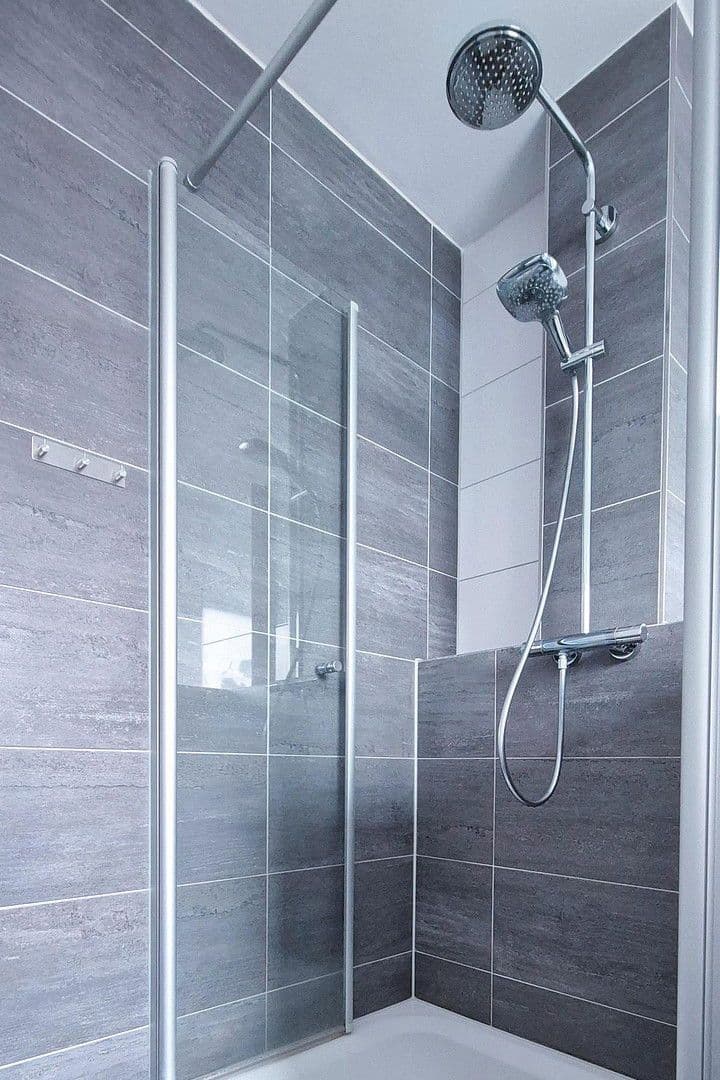 Prodej bytu 3+kk 101 m², Ludwigshafen am Rhein, Porýní-Falc Prodej bytu 3+kk 101 m², Ludwigshafen am Rhein, Porýní-Falc