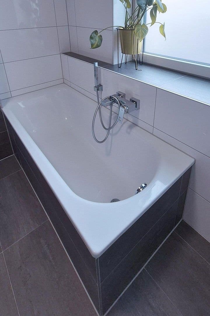 Prodej bytu 3+kk 101 m², Ludwigshafen am Rhein, Porýní-Falc Prodej bytu 3+kk 101 m², Ludwigshafen am Rhein, Porýní-Falc