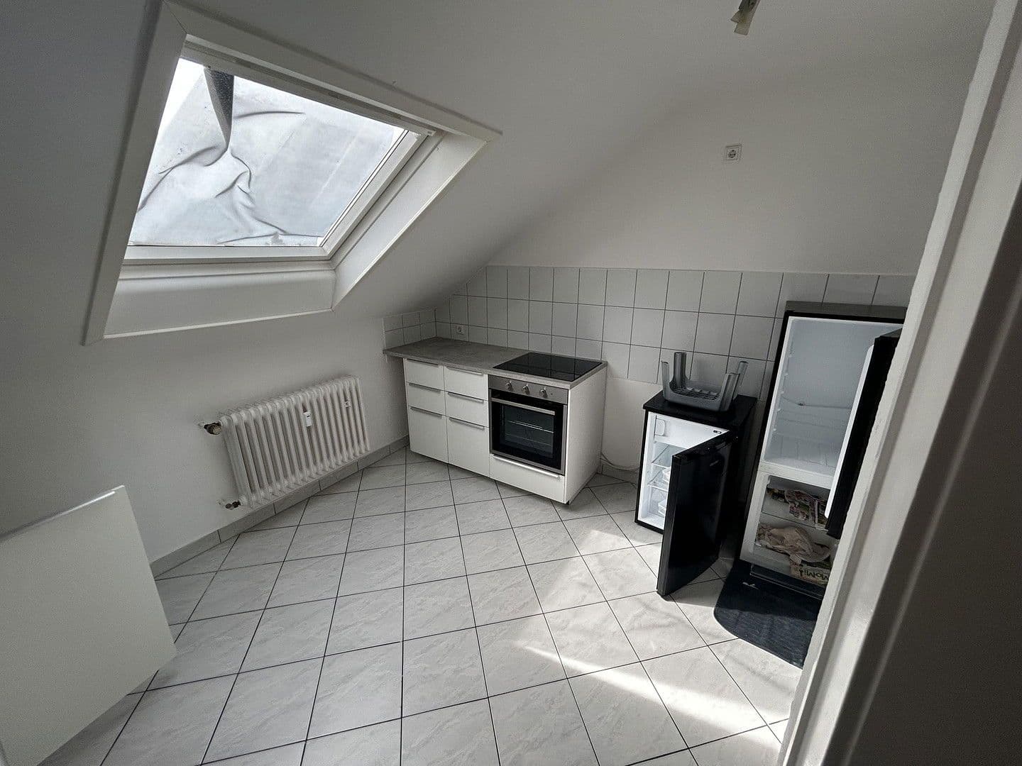 Pronájem bytu 2+1 71 m², Bahnhofstraße 32, Langenfeld (Rheinland), Severní Porýní-Vestfálsko Pronájem bytu 2+1 71 m², Bahnhofstraße 32, Langenfeld (Rheinland), Severní Porýní-Vestfálsko