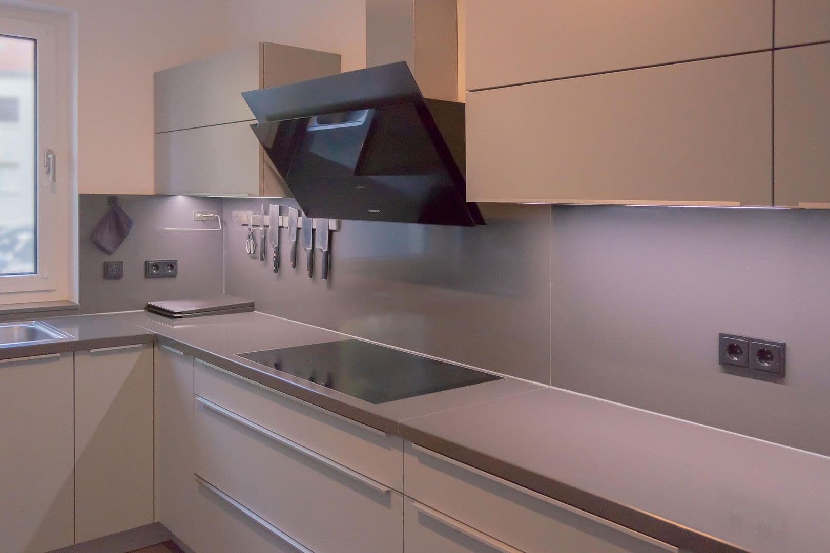 Prodej domu 157 m², pozemek 235 m², Berlin, Berlín Prodej domu 157 m², pozemek 235 m², Berlin, Berlín