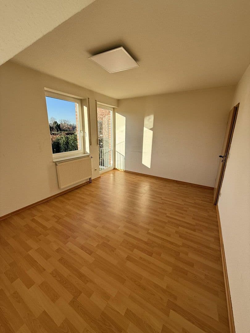 Prodej domu 111 m², pozemek 252 m², Lingen (Ems), Dolní Sasko Prodej domu 111 m², pozemek 252 m², Lingen (Ems), Dolní Sasko