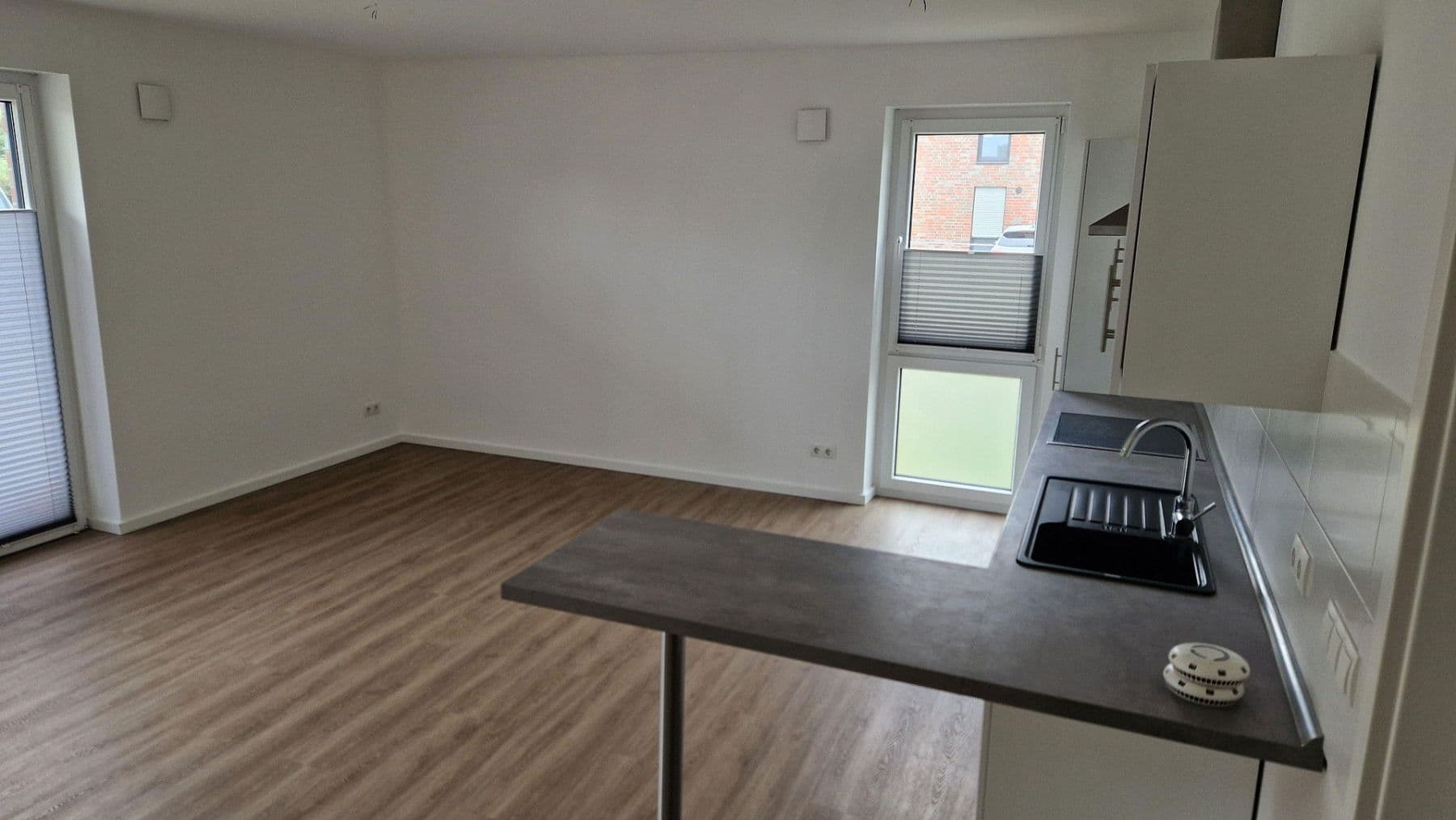 Pronájem bytu 2+1 66 m², Kurzer Weg 10, Bardowick, Dolní Sasko Pronájem bytu 2+1 66 m², Kurzer Weg 10, Bardowick, Dolní Sasko