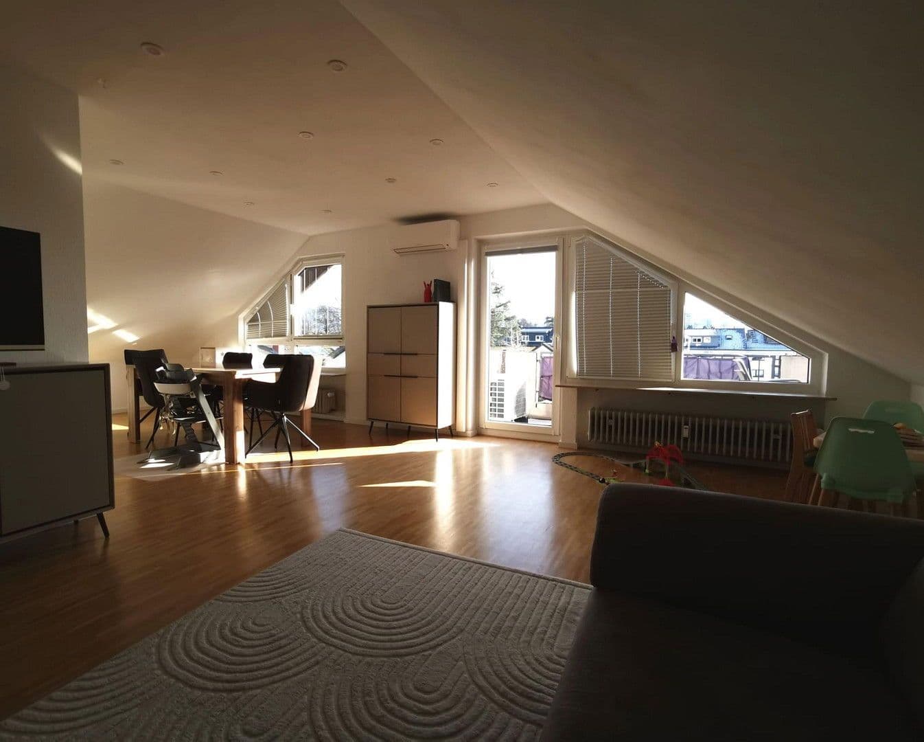 Prodej bytu 3+1 75 m², Sandhausen, Bádensko-Württembersko Prodej bytu 3+1 75 m², Sandhausen, Bádensko-Württembersko