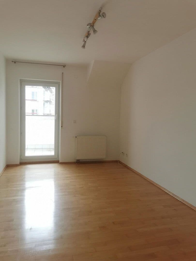 Pronájem bytu 4+1 137 m², Balingen, Bádensko-Württembersko Pronájem bytu 4+1 137 m², Balingen, Bádensko-Württembersko