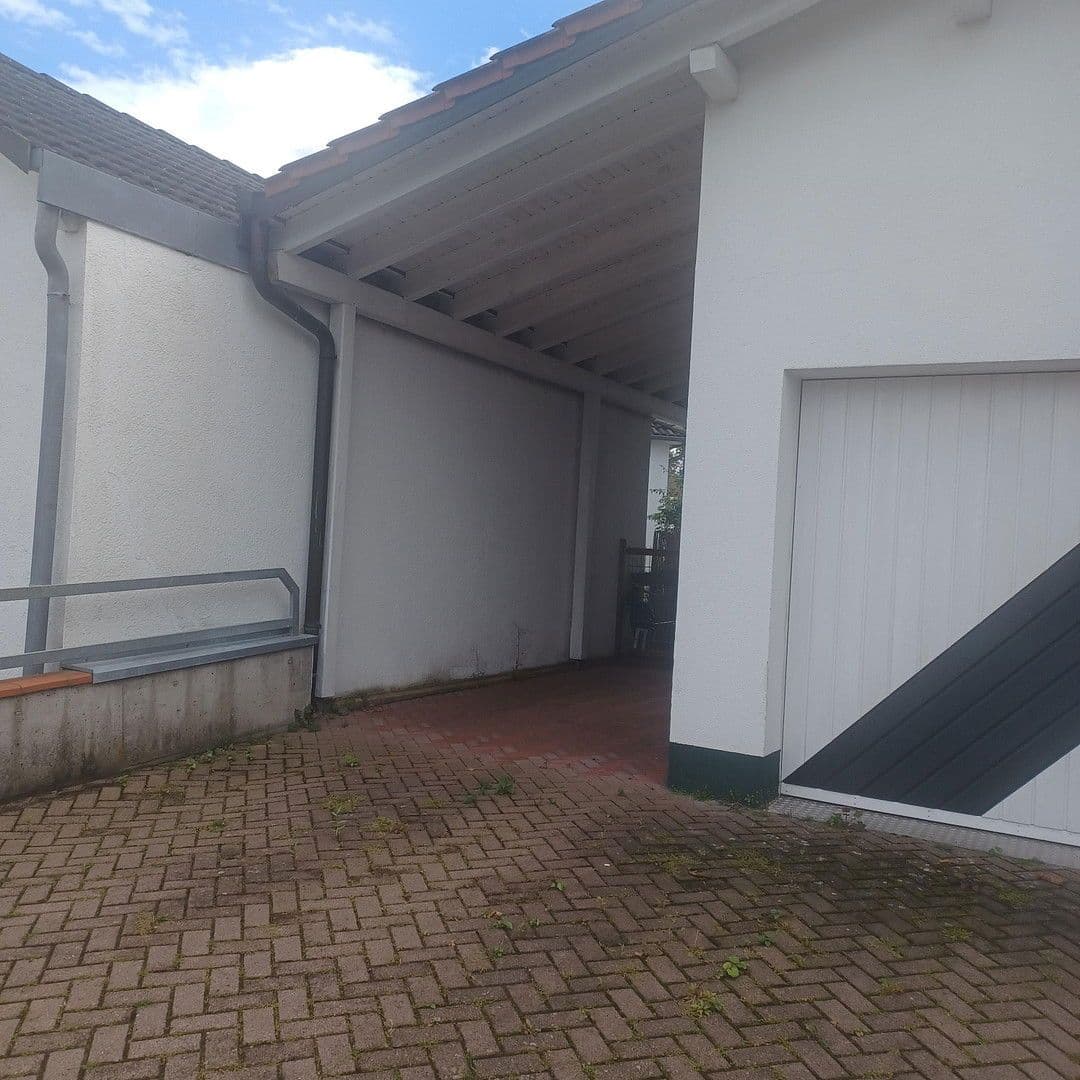 Pronájem bytu 4+1 137 m², Balingen, Bádensko-Württembersko Pronájem bytu 4+1 137 m², Balingen, Bádensko-Württembersko