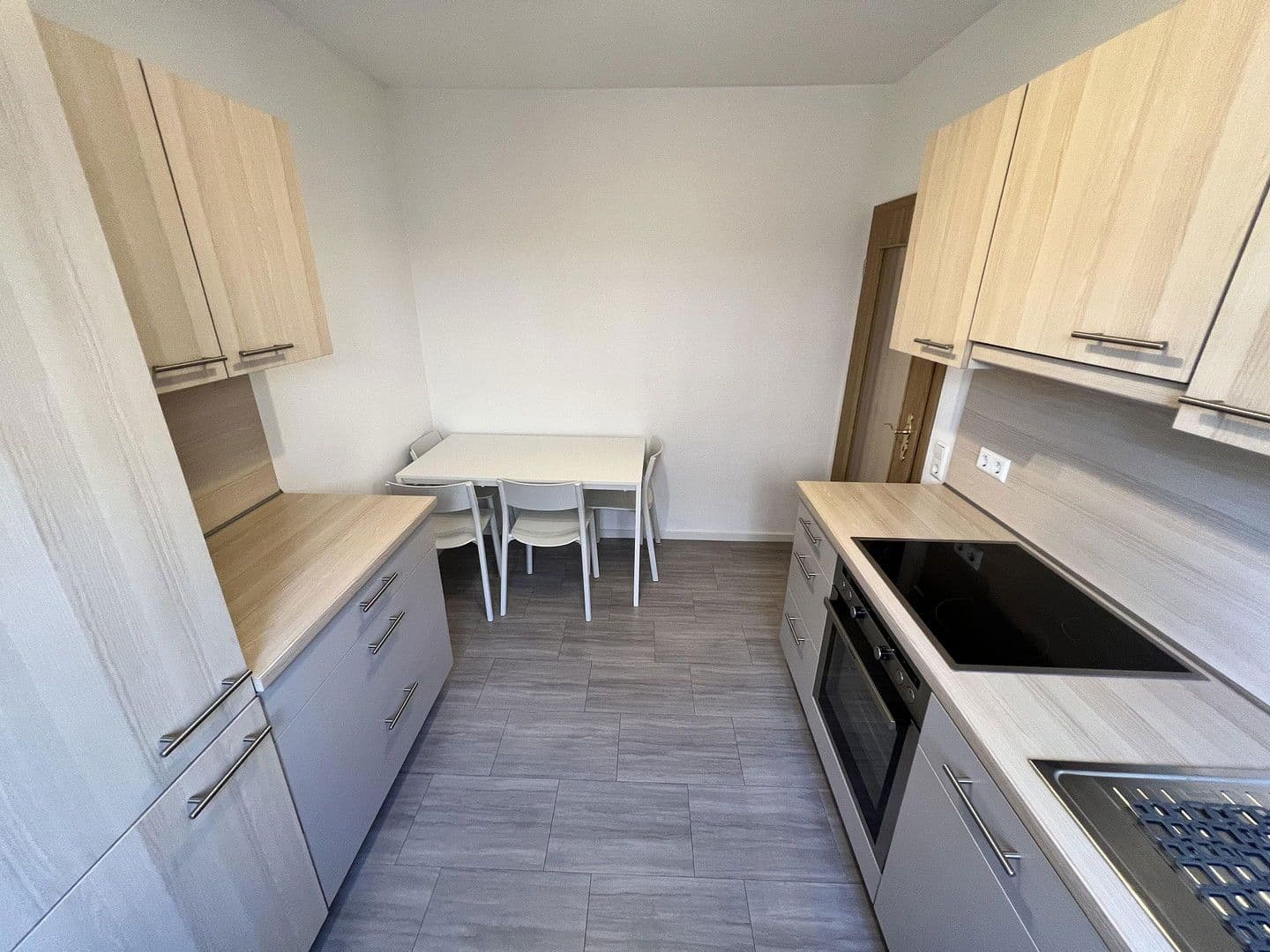 Pronájem bytu 2+1 53 m², Freihofstrasse 89, Göppingen, Bádensko-Württembersko Pronájem bytu 2+1 53 m², Freihofstrasse 89, Göppingen, Bádensko-Württembersko