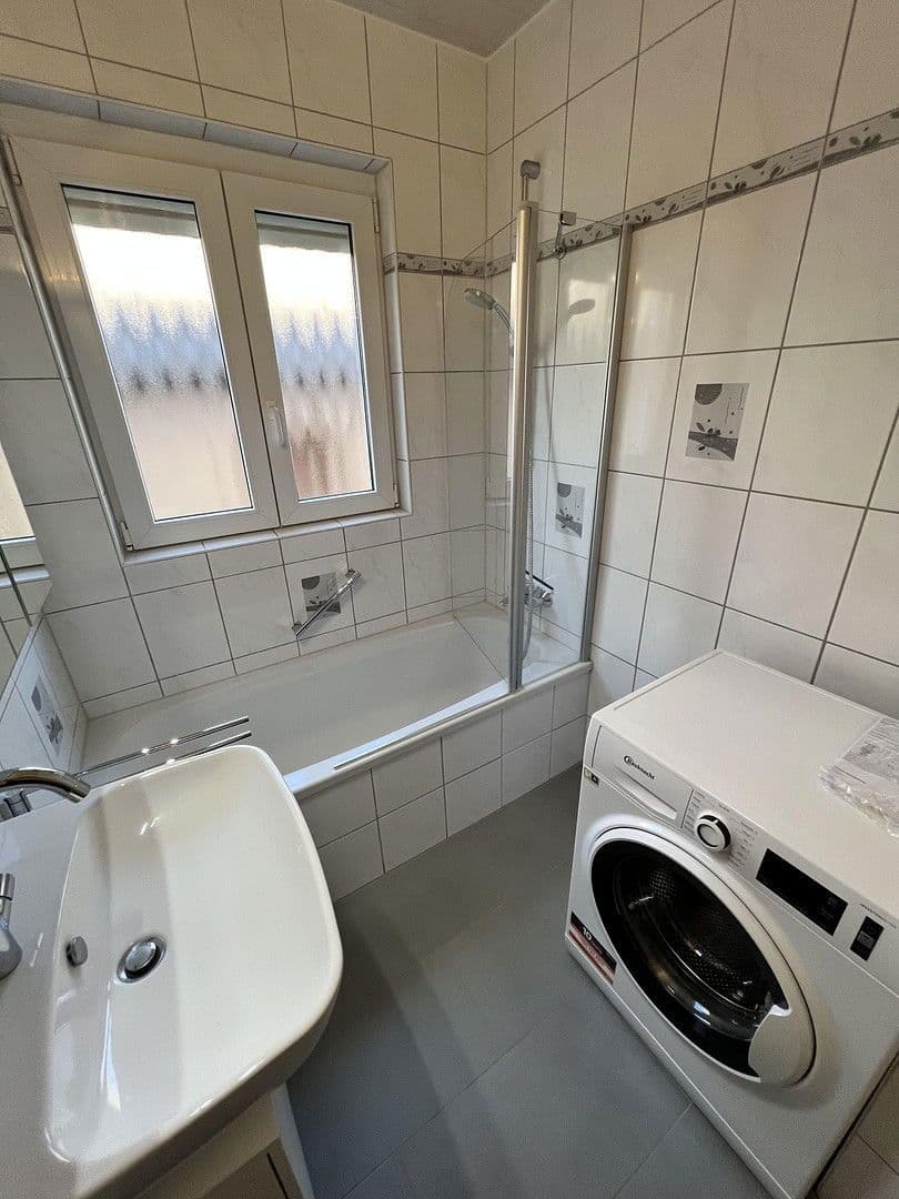 Pronájem bytu 2+1 53 m², Freihofstrasse 89, Göppingen, Bádensko-Württembersko Pronájem bytu 2+1 53 m², Freihofstrasse 89, Göppingen, Bádensko-Württembersko