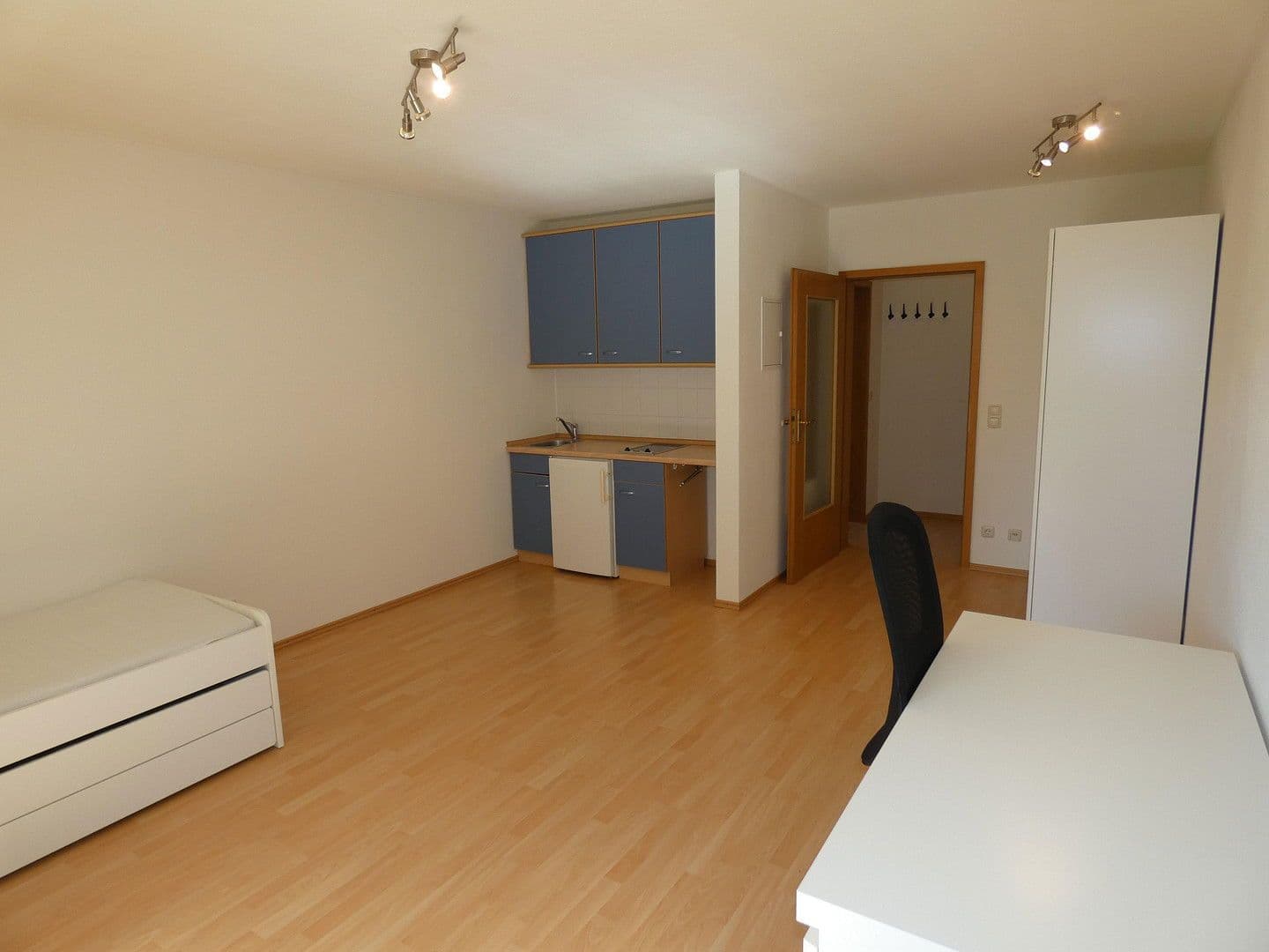 Pronájem bytu 1+1 30 m², Marconistraße 10, Augsburg, Bavorsko Pronájem bytu 1+1 30 m², Marconistraße 10, Augsburg, Bavorsko