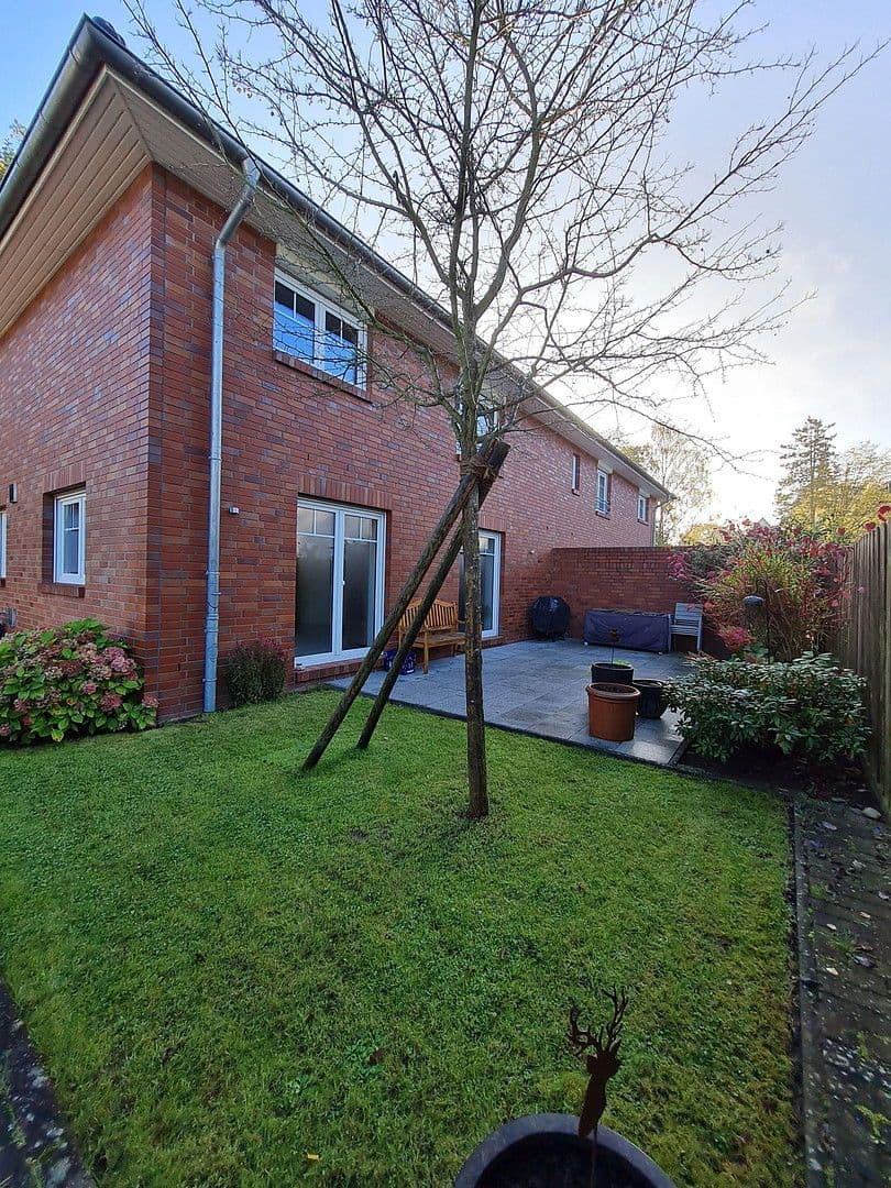 Prodej domu 151 m², pozemek 350 m², Hamburg, Hamburg Prodej domu 151 m², pozemek 350 m², Hamburg, Hamburg