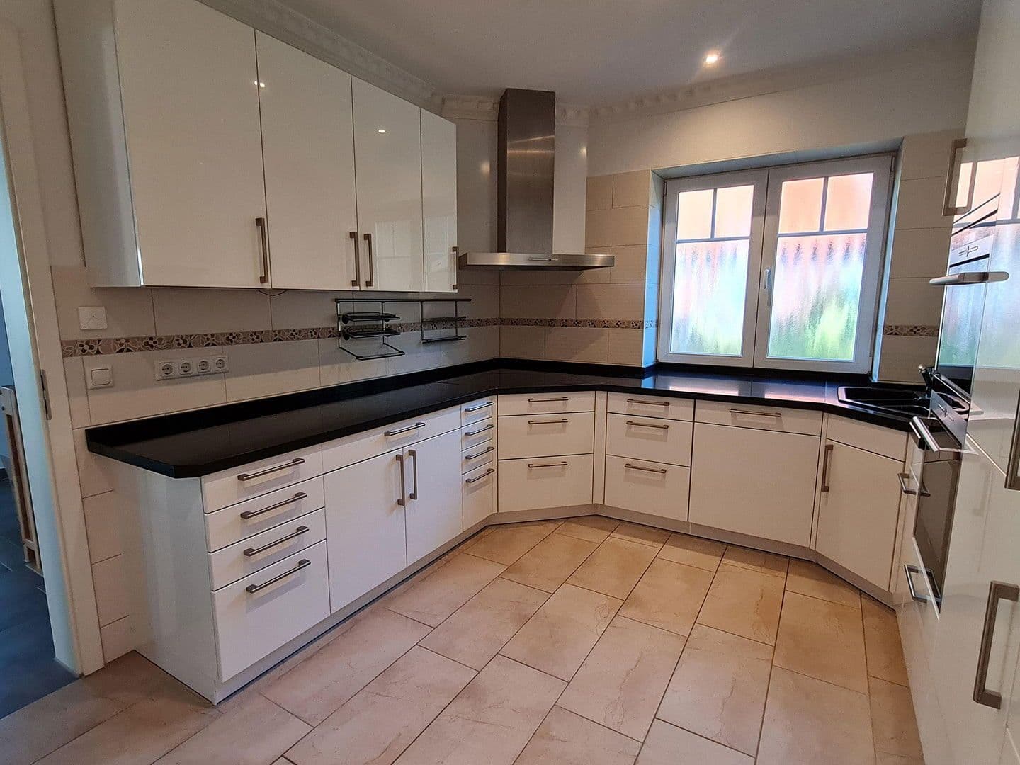 Prodej domu 151 m², pozemek 350 m², Hamburg, Hamburg Prodej domu 151 m², pozemek 350 m², Hamburg, Hamburg