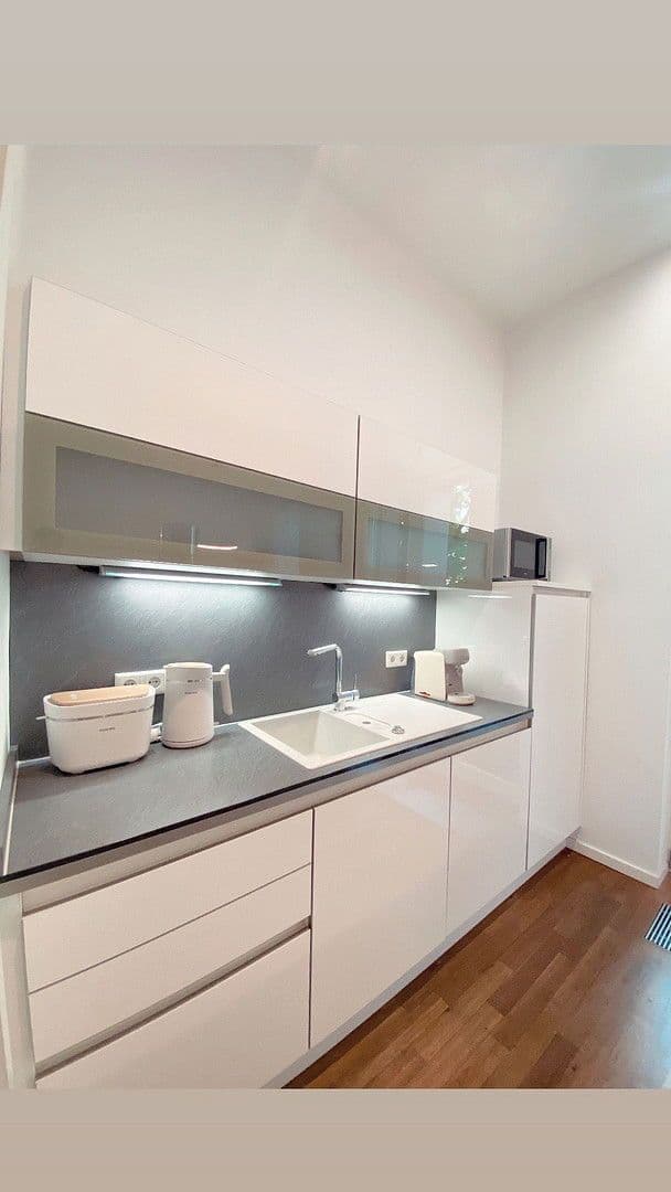 Pronájem bytu 2+1 67 m², Berlin, Berlín Pronájem bytu 2+1 67 m², Berlin, Berlín