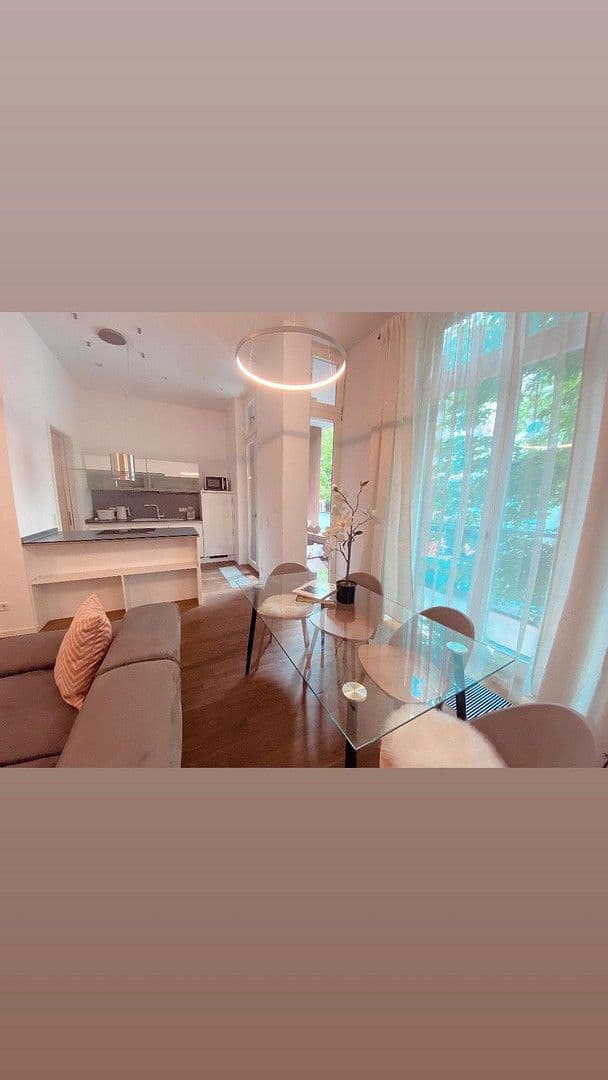 Pronájem bytu 2+1 67 m², Berlin, Berlín Pronájem bytu 2+1 67 m², Berlin, Berlín