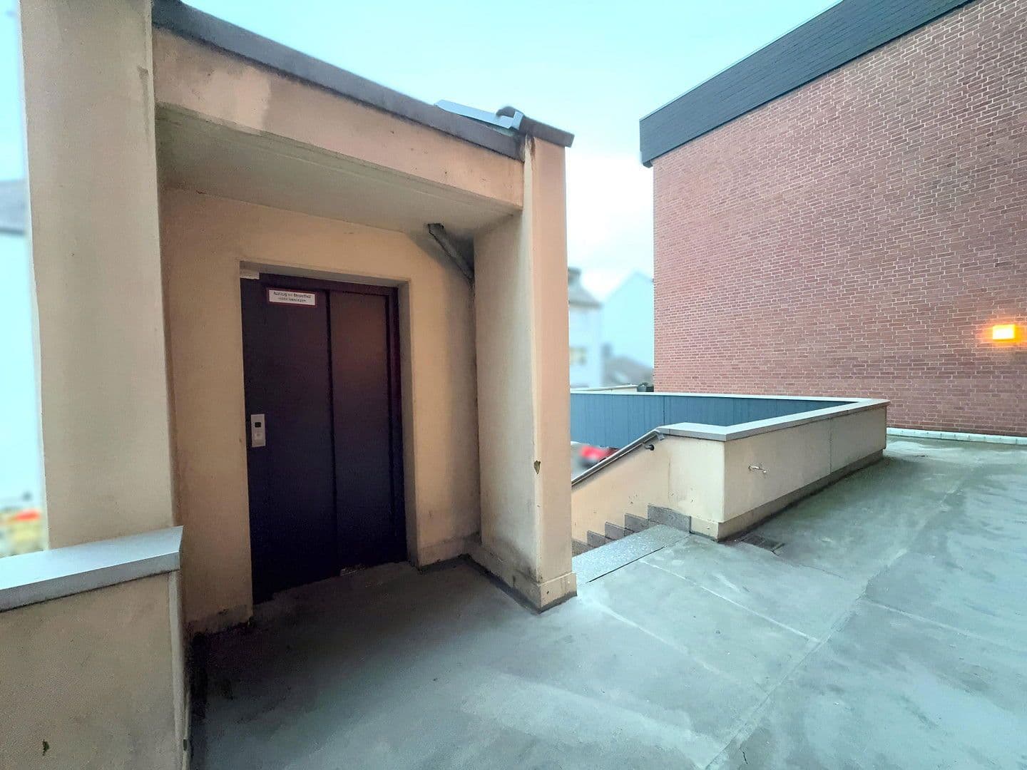 Prodej bytu 3+1 101 m², Alte Linner Str. 42, Krefeld, Severní Porýní-Vestfálsko Prodej bytu 3+1 101 m², Alte Linner Str. 42, Krefeld, Severní Porýní-Vestfálsko