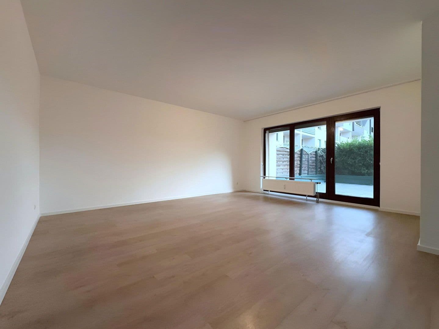 Prodej bytu 3+1 101 m², Alte Linner Str. 42, Krefeld, Severní Porýní-Vestfálsko Prodej bytu 3+1 101 m², Alte Linner Str. 42, Krefeld, Severní Porýní-Vestfálsko