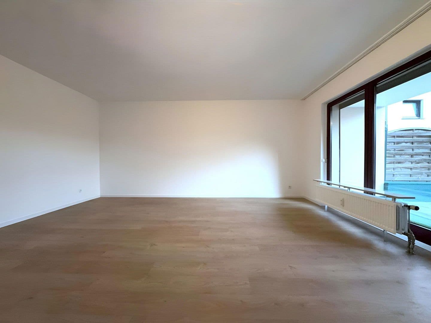 Prodej bytu 3+1 101 m², Alte Linner Str. 42, Krefeld, Severní Porýní-Vestfálsko Prodej bytu 3+1 101 m², Alte Linner Str. 42, Krefeld, Severní Porýní-Vestfálsko