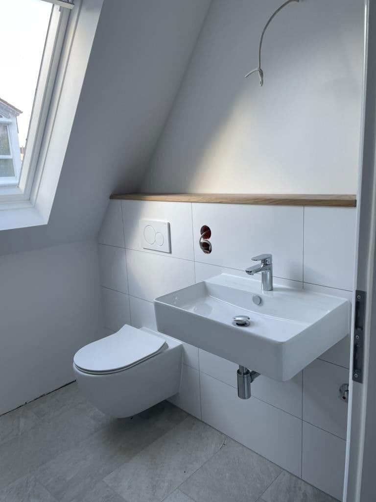 Pronájem bytu 3+1 60 m², Loppengasse 21, Nußloch, Bádensko-Württembersko Pronájem bytu 3+1 60 m², Loppengasse 21, Nußloch, Bádensko-Württembersko