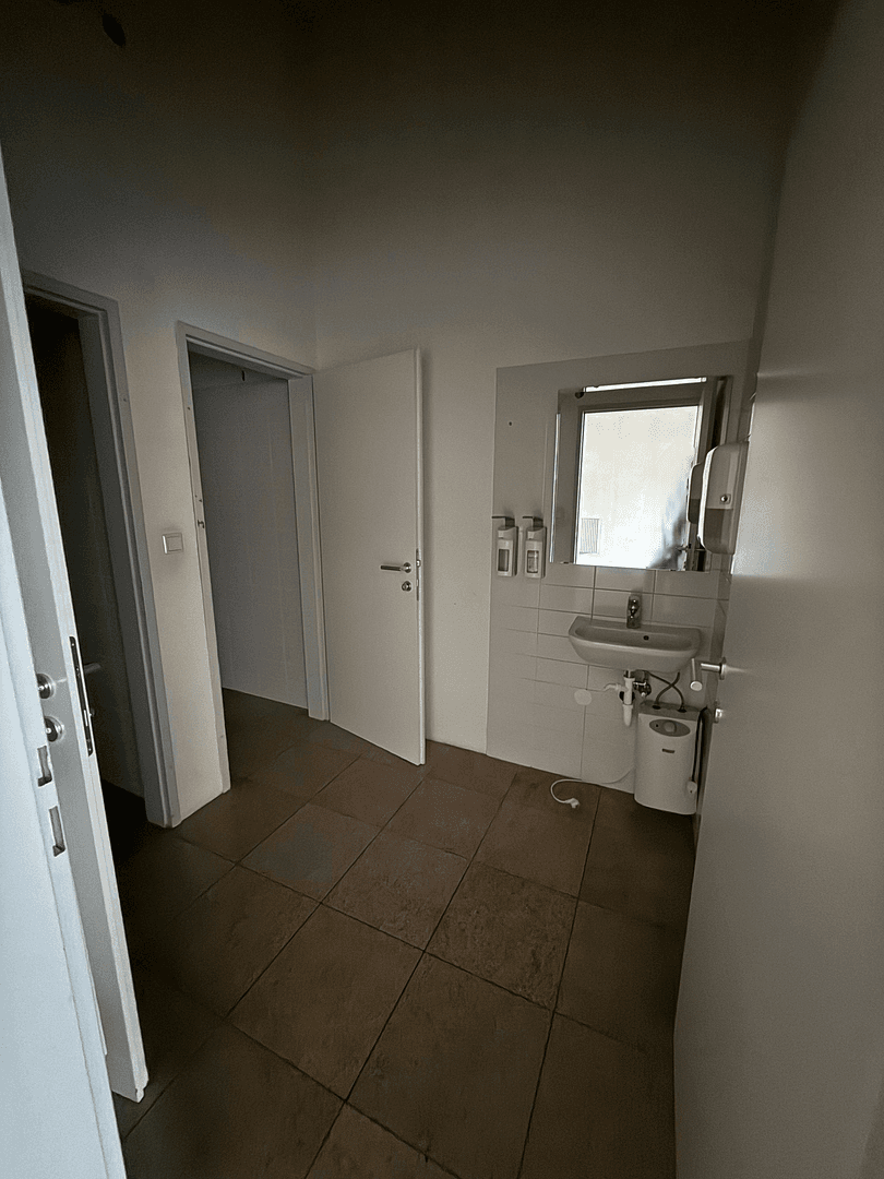 Pronájem kanceláře 246 m², Banhofsraße 29-31, Tulln an der Donau, Dolní Rakousko Pronájem kanceláře 246 m², Banhofsraße 29-31, Tulln an der Donau, Dolní Rakousko