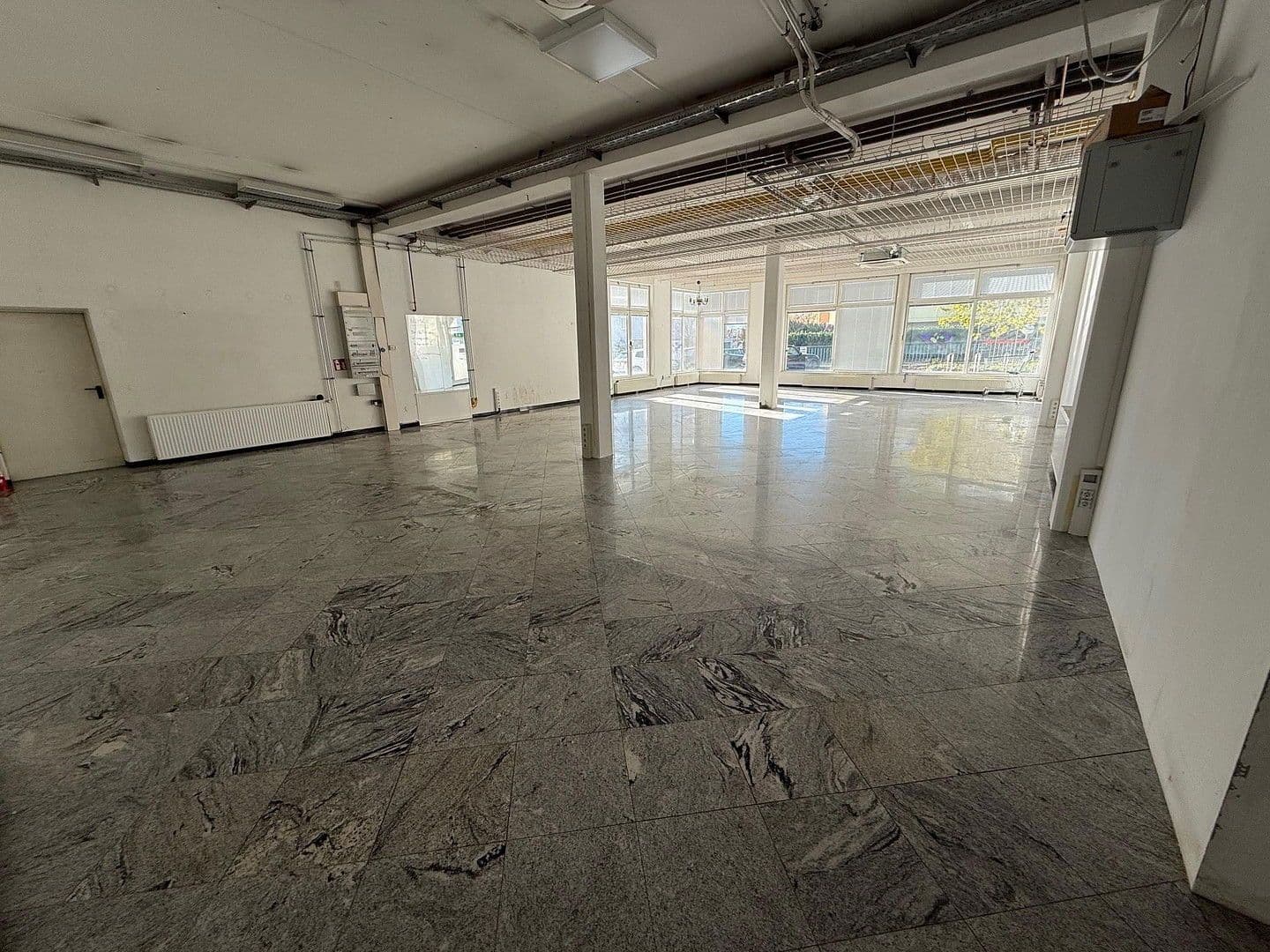 Pronájem kanceláře 246 m², Banhofsraße 29-31, Tulln an der Donau, Dolní Rakousko Pronájem kanceláře 246 m², Banhofsraße 29-31, Tulln an der Donau, Dolní Rakousko