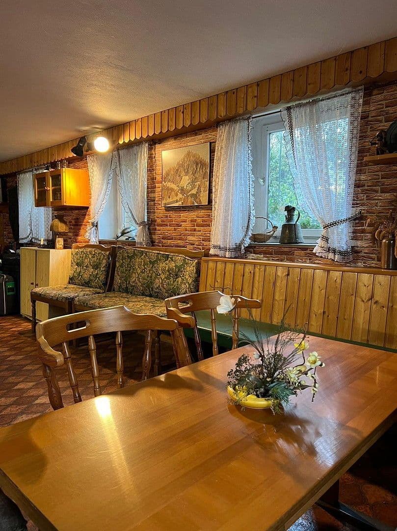 Prodej domu 175 m², pozemek 1.008 m², Behrestraße 1 A, Nienhagen, Dolní Sasko Prodej domu 175 m², pozemek 1.008 m², Behrestraße 1 A, Nienhagen, Dolní Sasko