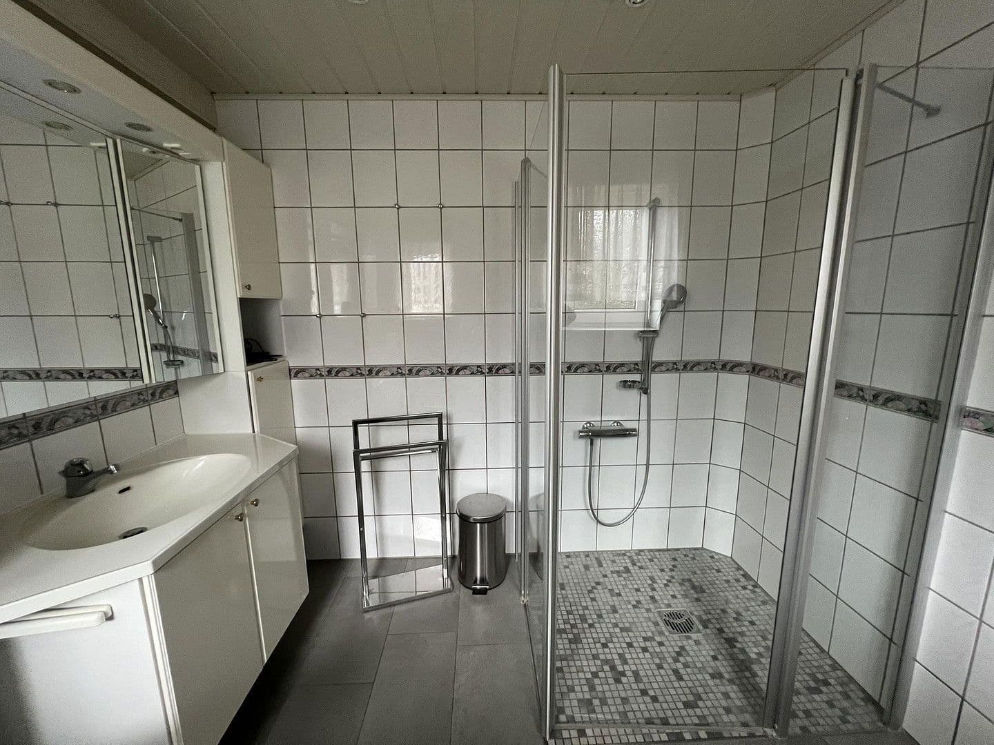 Prodej domu 175 m², pozemek 1.008 m², Behrestraße 1 A, Nienhagen, Dolní Sasko Prodej domu 175 m², pozemek 1.008 m², Behrestraße 1 A, Nienhagen, Dolní Sasko
