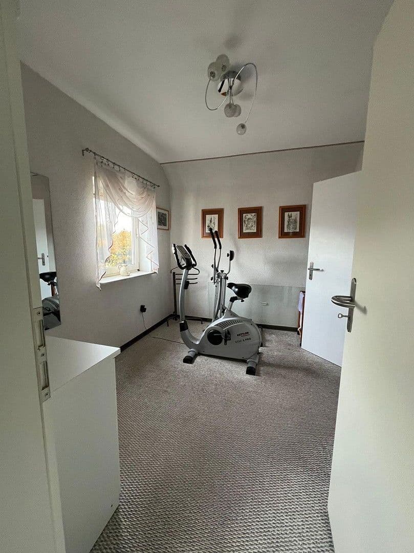 Prodej domu 175 m², pozemek 1.008 m², Behrestraße 1 A, Nienhagen, Dolní Sasko Prodej domu 175 m², pozemek 1.008 m², Behrestraße 1 A, Nienhagen, Dolní Sasko