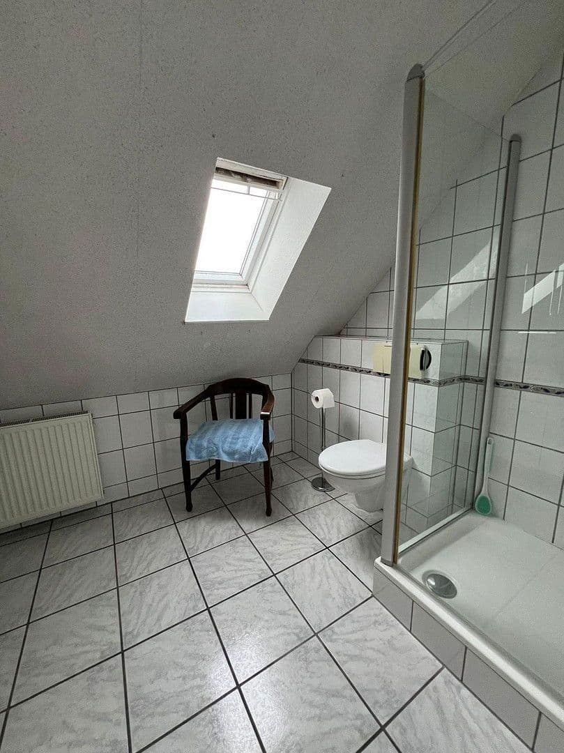 Prodej domu 175 m², pozemek 1.008 m², Behrestraße 1 A, Nienhagen, Dolní Sasko Prodej domu 175 m², pozemek 1.008 m², Behrestraße 1 A, Nienhagen, Dolní Sasko