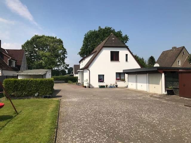 Prodej domu 172 m², pozemek 1.920 m², Geestland, Dolní Sasko Prodej domu 172 m², pozemek 1.920 m², Geestland, Dolní Sasko