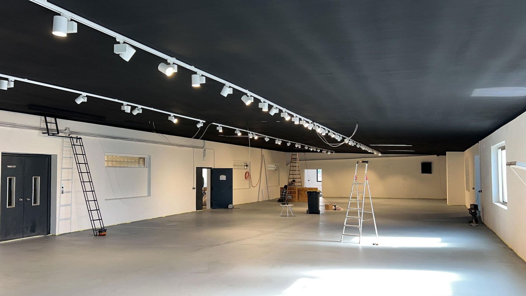 Pronájem nebytového prostoru 6.500 m², Weidhausen b.Coburg, Bavorsko Pronájem nebytového prostoru 6.500 m², Weidhausen b.Coburg, Bavorsko