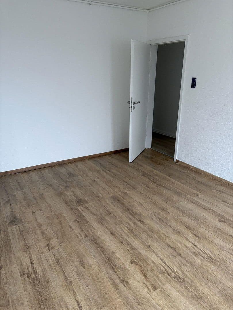 Pronájem bytu 3+1 56 m², Nordstrasse 42, Velbert, Severní Porýní-Vestfálsko Pronájem bytu 3+1 56 m², Nordstrasse 42, Velbert, Severní Porýní-Vestfálsko