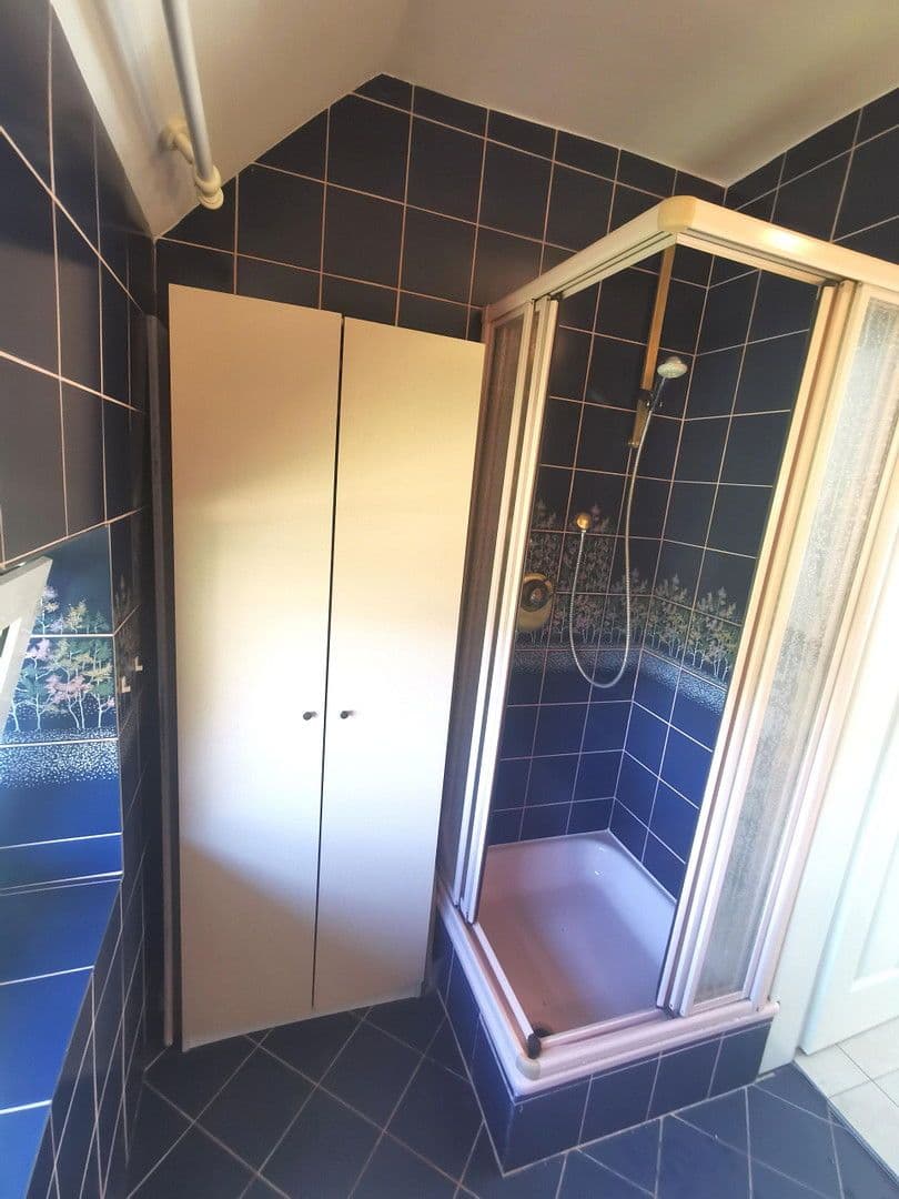 Prodej domu 350 m², pozemek 500 m², Garbsen, Dolní Sasko Prodej domu 350 m², pozemek 500 m², Garbsen, Dolní Sasko