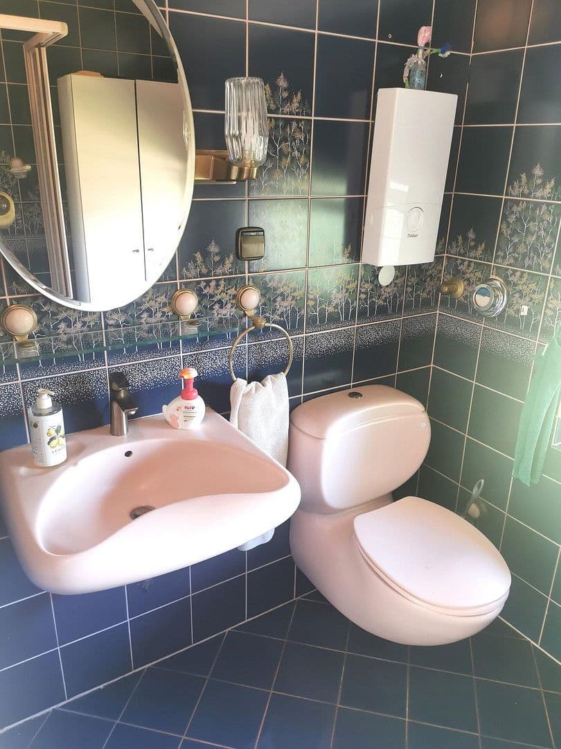 Prodej domu 350 m², pozemek 500 m², Garbsen, Dolní Sasko Prodej domu 350 m², pozemek 500 m², Garbsen, Dolní Sasko