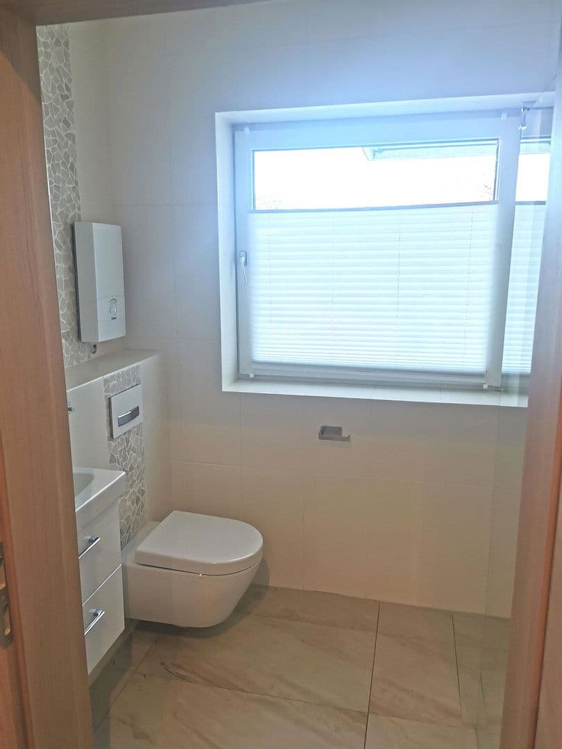 Prodej domu 350 m², pozemek 500 m², Garbsen, Dolní Sasko Prodej domu 350 m², pozemek 500 m², Garbsen, Dolní Sasko