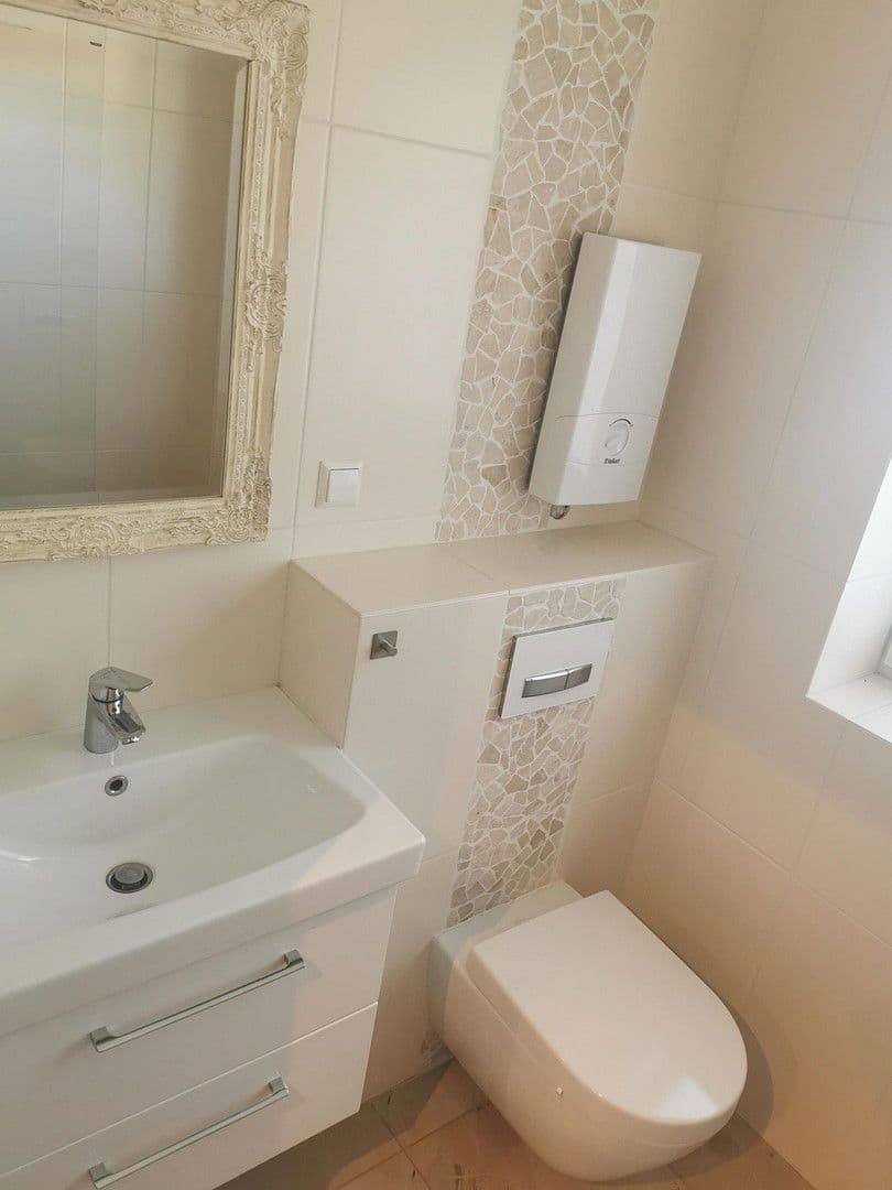 Prodej domu 350 m², pozemek 500 m², Garbsen, Dolní Sasko Prodej domu 350 m², pozemek 500 m², Garbsen, Dolní Sasko