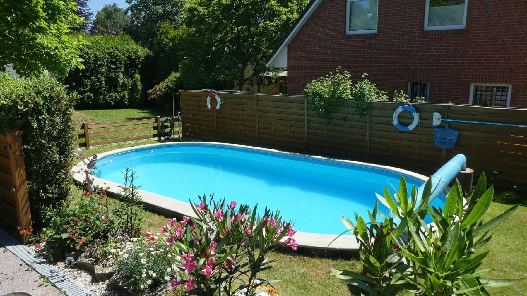 Prodej domu 135 m², pozemek 636 m², Hamburg, Hamburg Prodej domu 135 m², pozemek 636 m², Hamburg, Hamburg