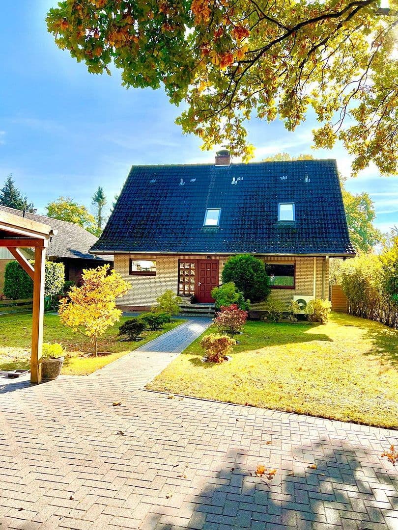 Prodej domu 135 m², pozemek 636 m², Hamburg, Hamburg Prodej domu 135 m², pozemek 636 m², Hamburg, Hamburg