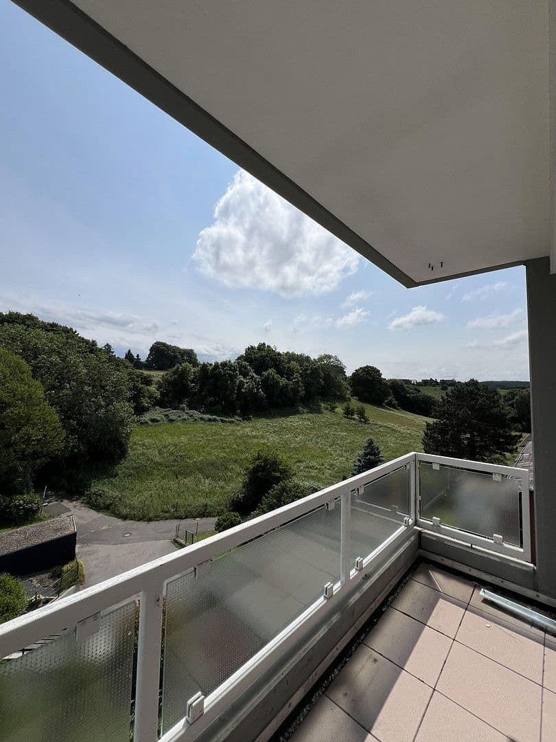 Pronájem bytu 3+1 86 m², Schweilbacher Straße 143, Würselen, Severní Porýní-Vestfálsko Pronájem bytu 3+1 86 m², Schweilbacher Straße 143, Würselen, Severní Porýní-Vestfálsko