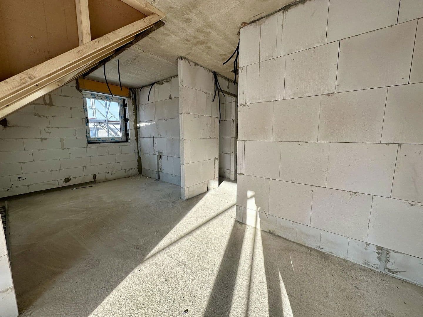 Prodej bytu 3+kk 121 m², Detmold, Severní Porýní-Vestfálsko Prodej bytu 3+kk 121 m², Detmold, Severní Porýní-Vestfálsko