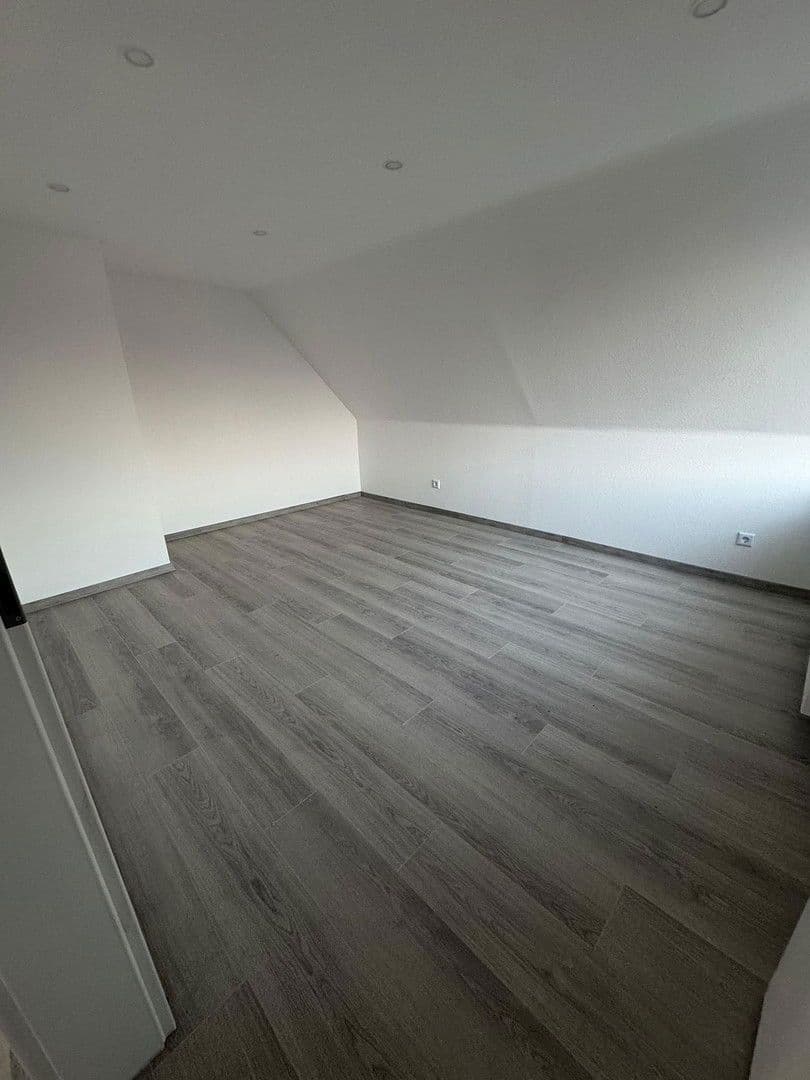 Pronájem bytu 2+1 73 m², Untere Mühlenstr. 5, Langelsheim, Dolní Sasko Pronájem bytu 2+1 73 m², Untere Mühlenstr. 5, Langelsheim, Dolní Sasko