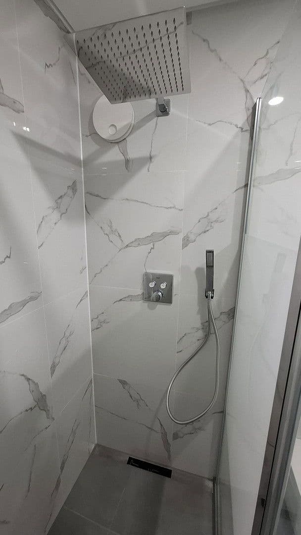 Prodej bytu 3+1 75 m², Gundelsheim, Bádensko-Württembersko Prodej bytu 3+1 75 m², Gundelsheim, Bádensko-Württembersko