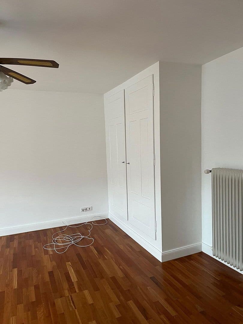 Prodej bytu 2+1 66 m², Baden-Baden, Bádensko-Württembersko Prodej bytu 2+1 66 m², Baden-Baden, Bádensko-Württembersko