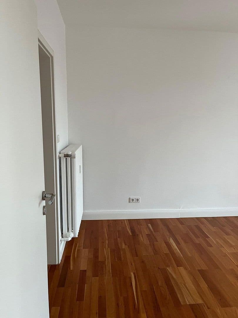 Prodej bytu 2+1 66 m², Baden-Baden, Bádensko-Württembersko Prodej bytu 2+1 66 m², Baden-Baden, Bádensko-Württembersko