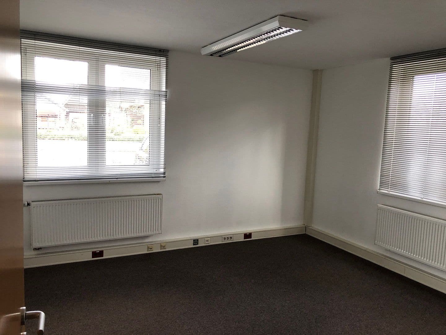 Pronájem nebytového prostoru 1.700 m², Wöstendöllen 24, Visbek, Dolní Sasko Pronájem nebytového prostoru 1.700 m², Wöstendöllen 24, Visbek, Dolní Sasko