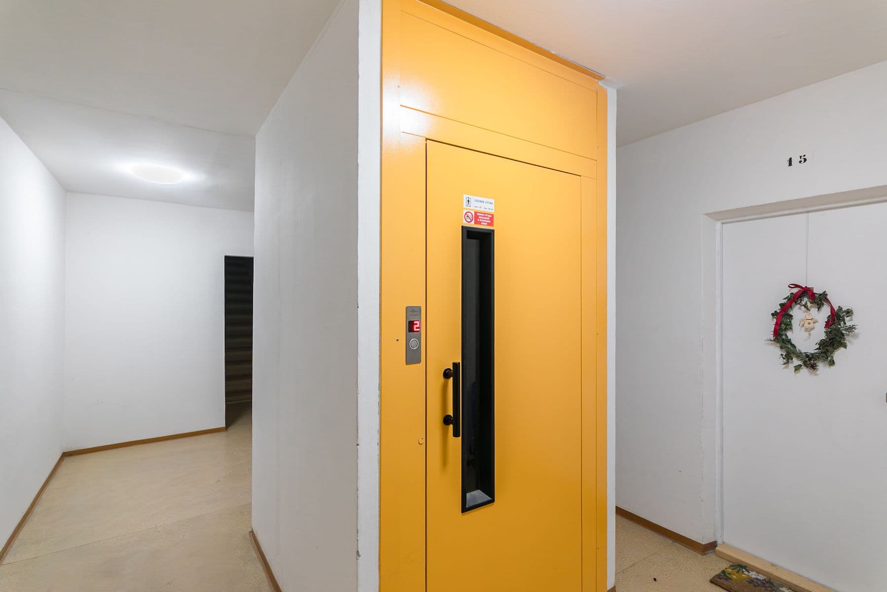 Prodej bytu 2+1 39 m², Písečná, Praha, Praha Prodej bytu 2+1 39 m², Písečná, Praha, Praha