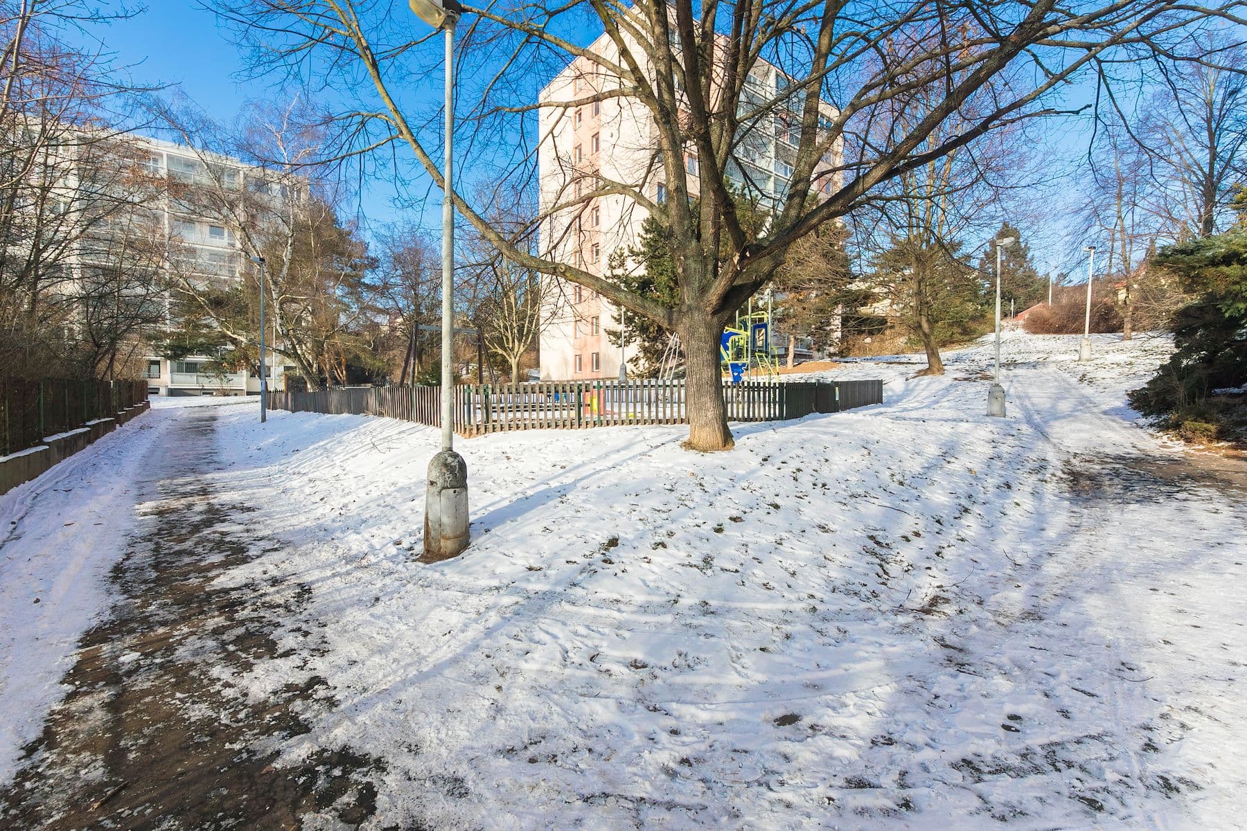 Prodej bytu 2+1 39 m², Písečná, Praha, Praha Prodej bytu 2+1 39 m², Písečná, Praha, Praha