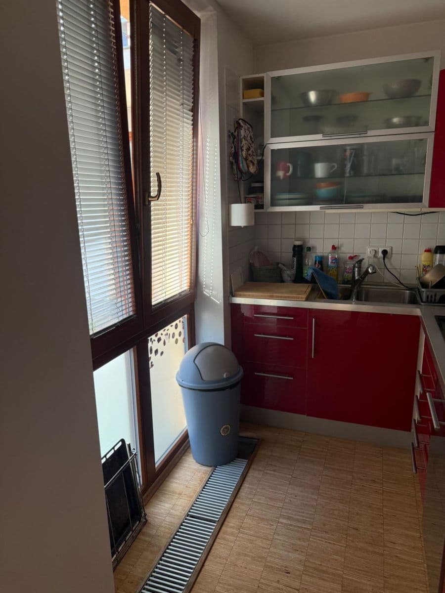 Pronájem bytu 1+kk 48 m², Husitská, Praha, Praha Pronájem bytu 1+kk 48 m², Husitská, Praha, Praha
