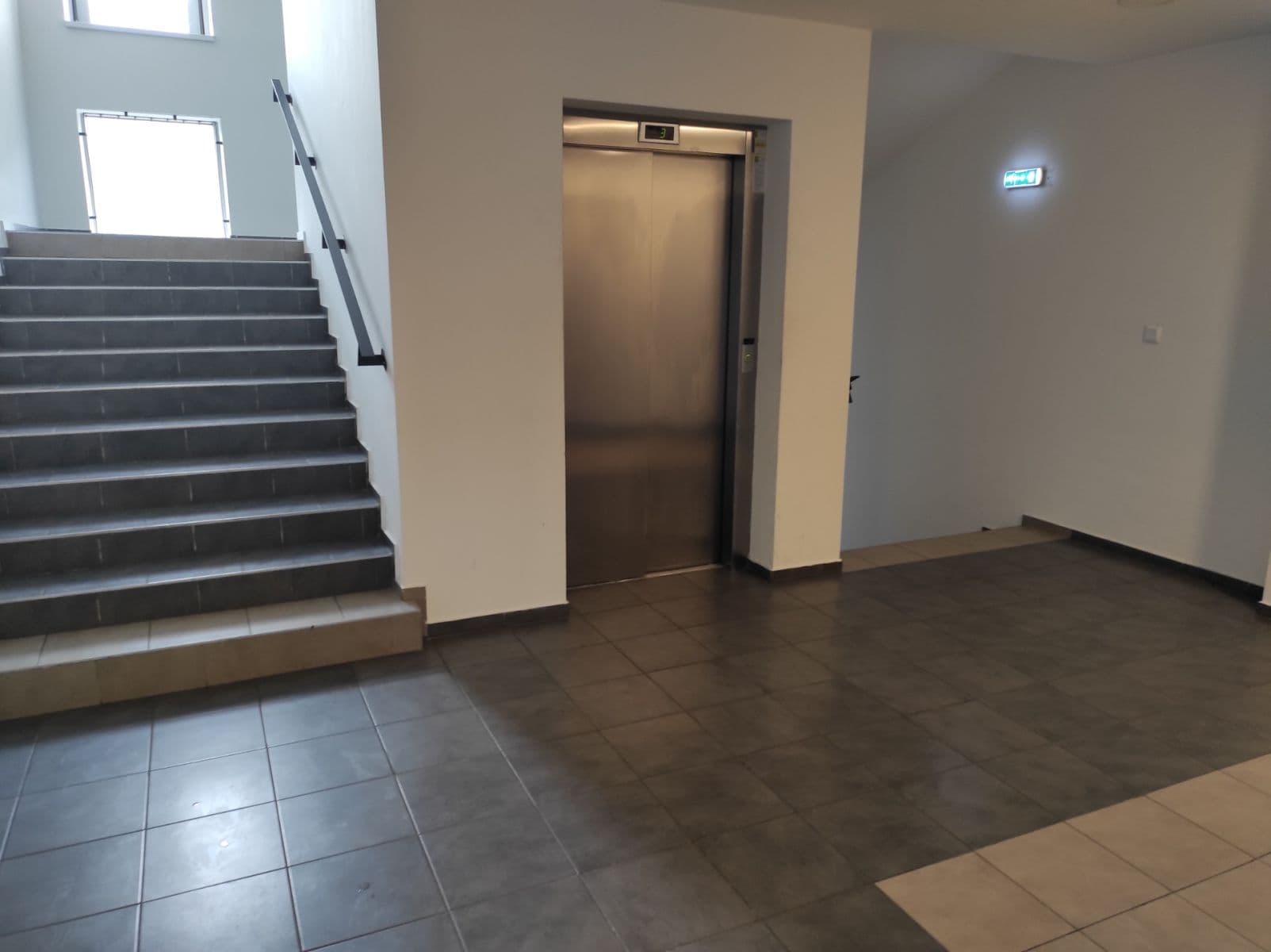 Pronájem bytu 2+1 35 m², Prievozská, Ružinov, Bratislavský kraj Pronájem bytu 2+1 35 m², Prievozská, Ružinov, Bratislavský kraj